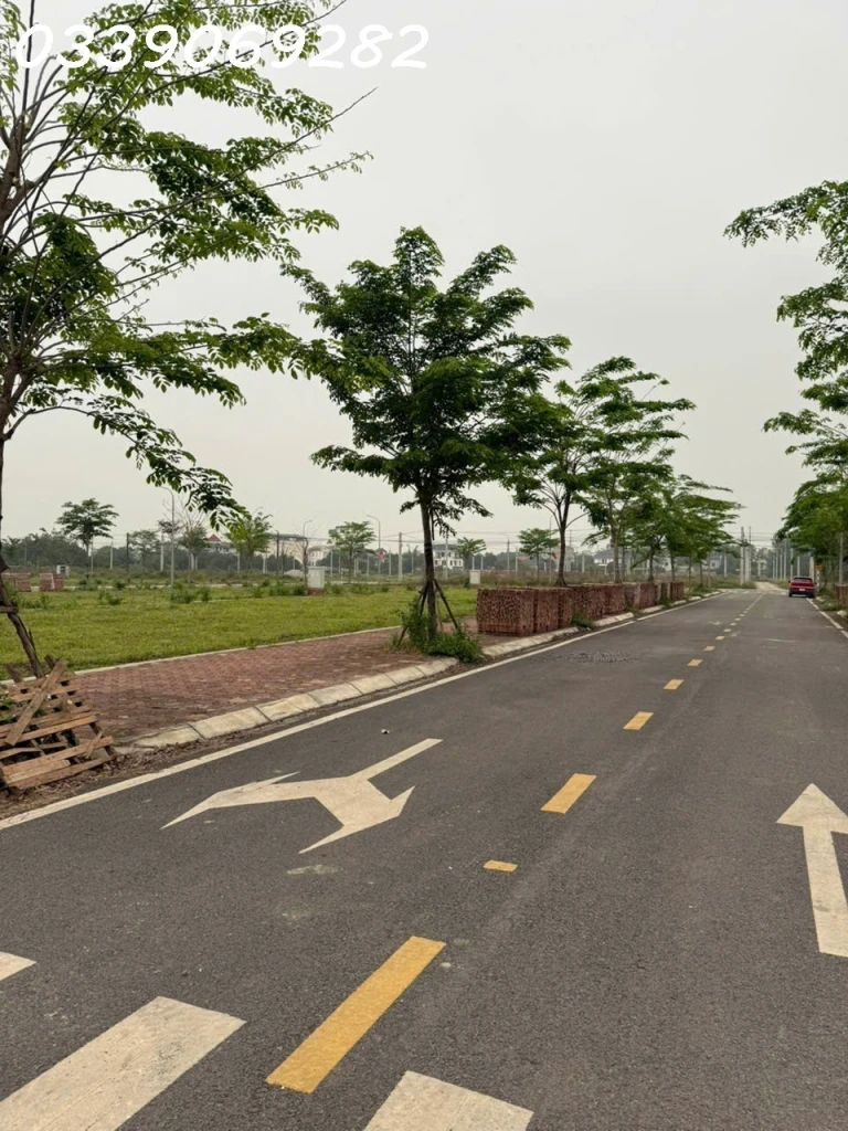 TÀI CHÍNH CHỈ NHỈNH 1 TỶ (Ngân hàng giải ngân 1/2 giá trị) Thanh lý lô đất 100m2 gần Đại học Quốc Gia