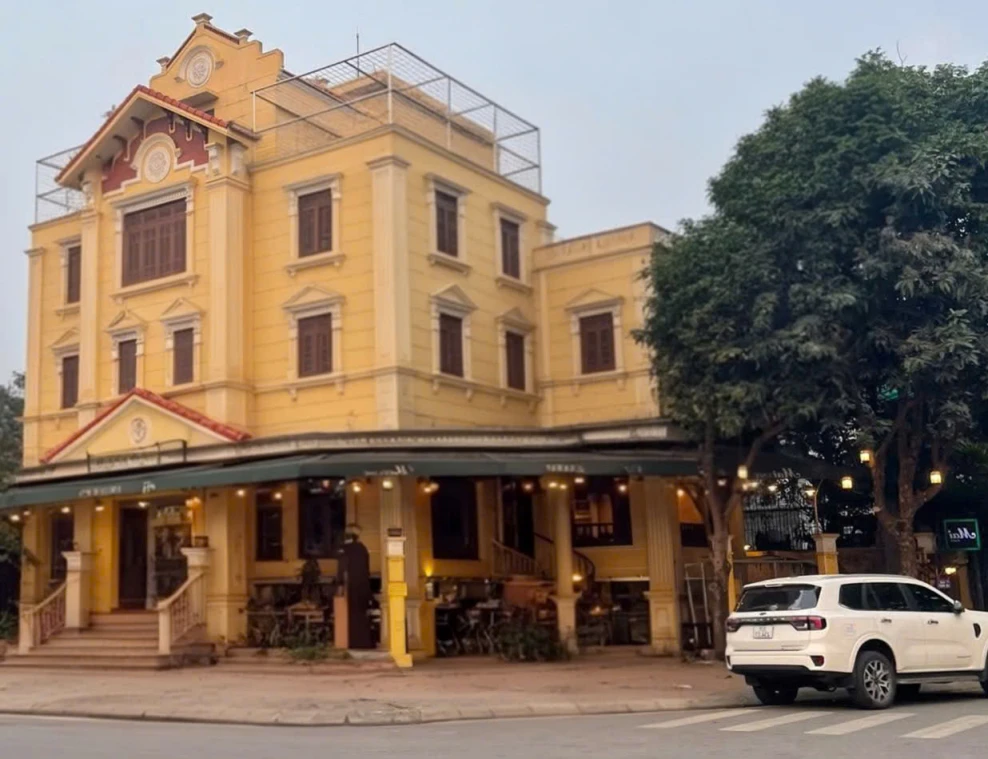 Mình cho thuê nhà, Lê Trọng Tấn, Hoàng Văn Thái,, 231m2x 3.5T -42 tr