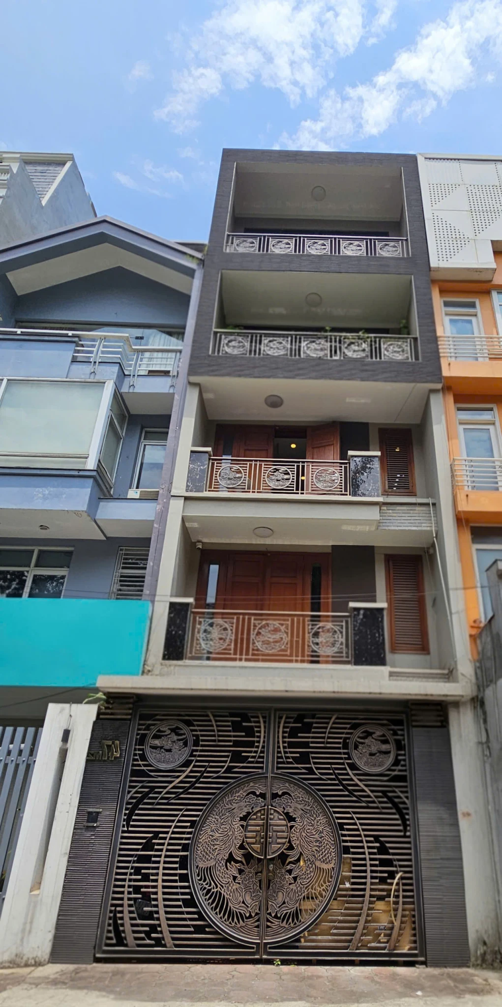 Cho thuê nhà, 94m2_ 5T; Quang Trung, Thợ Nhuộm, Trần Quốc Toản -27 tr