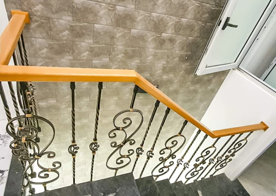 Cho thuê nhà, 105m2_ 5T; Hoàng Cầu, La Thành, Đặng Tiến Đông -23 tr