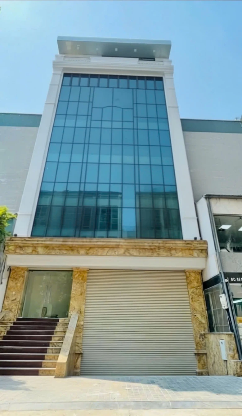 Cho thuê nhà, 166m2_ 6.5T; Hoàng Quốc Việt, Tô Hiệu, Nghĩa Tân -63 tr