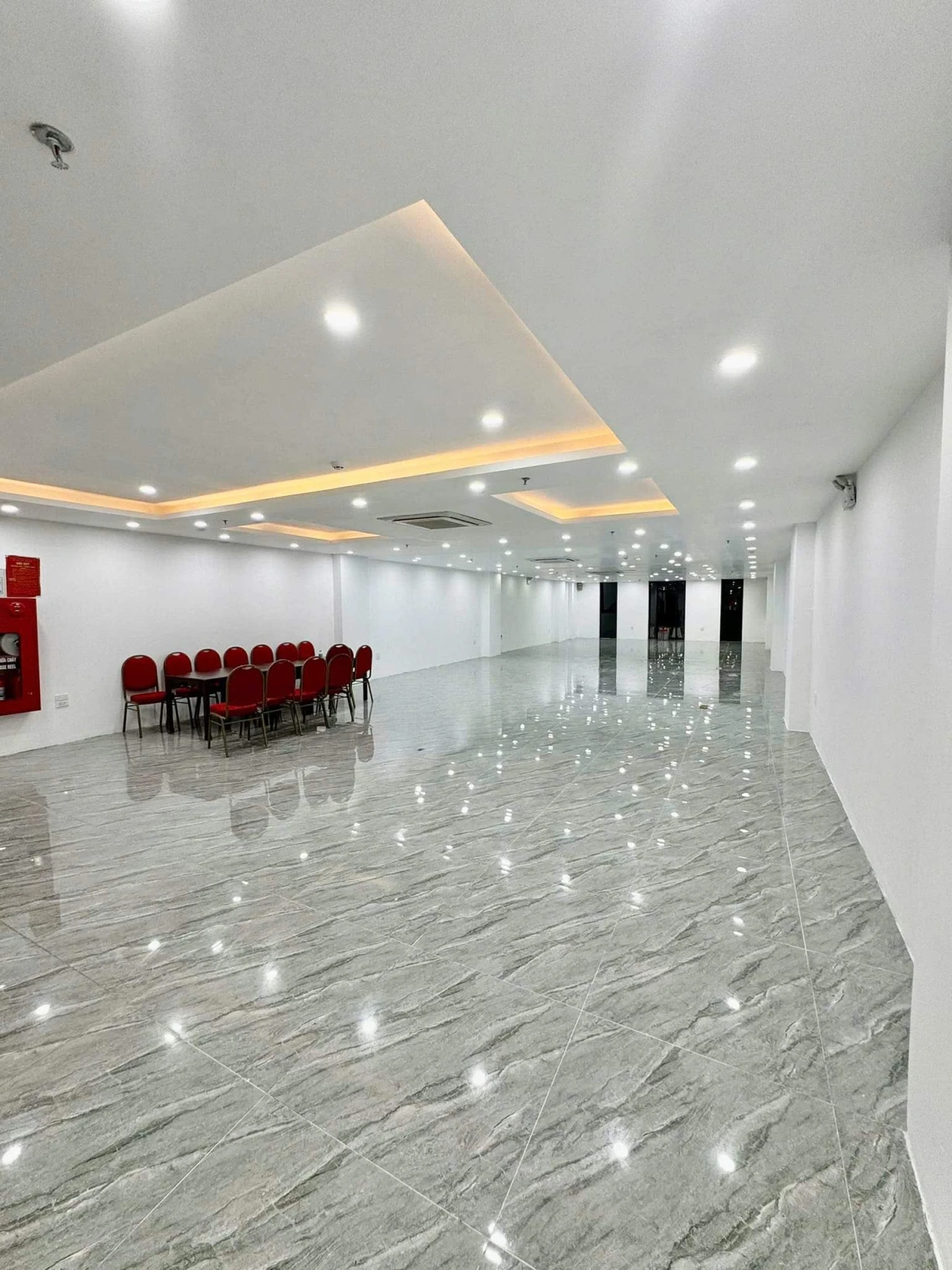 Cho thuê nhà, Xã Đàn, Ô Chợ Dừa, Nguyễn Lương Bằng; 187m2* 1T -31 tr