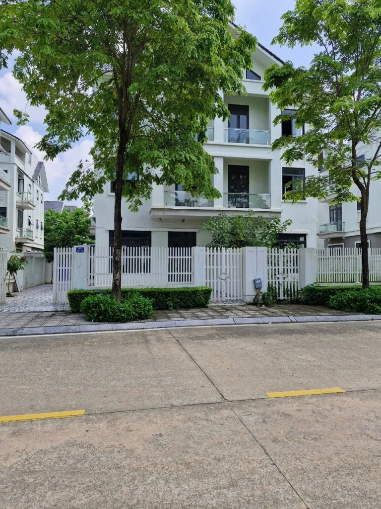 Cho thuê nhà, Thái Hà, Tây Sơn, Láng Hạ, THANG MÁY, 336m2x 3.5T -60 tr