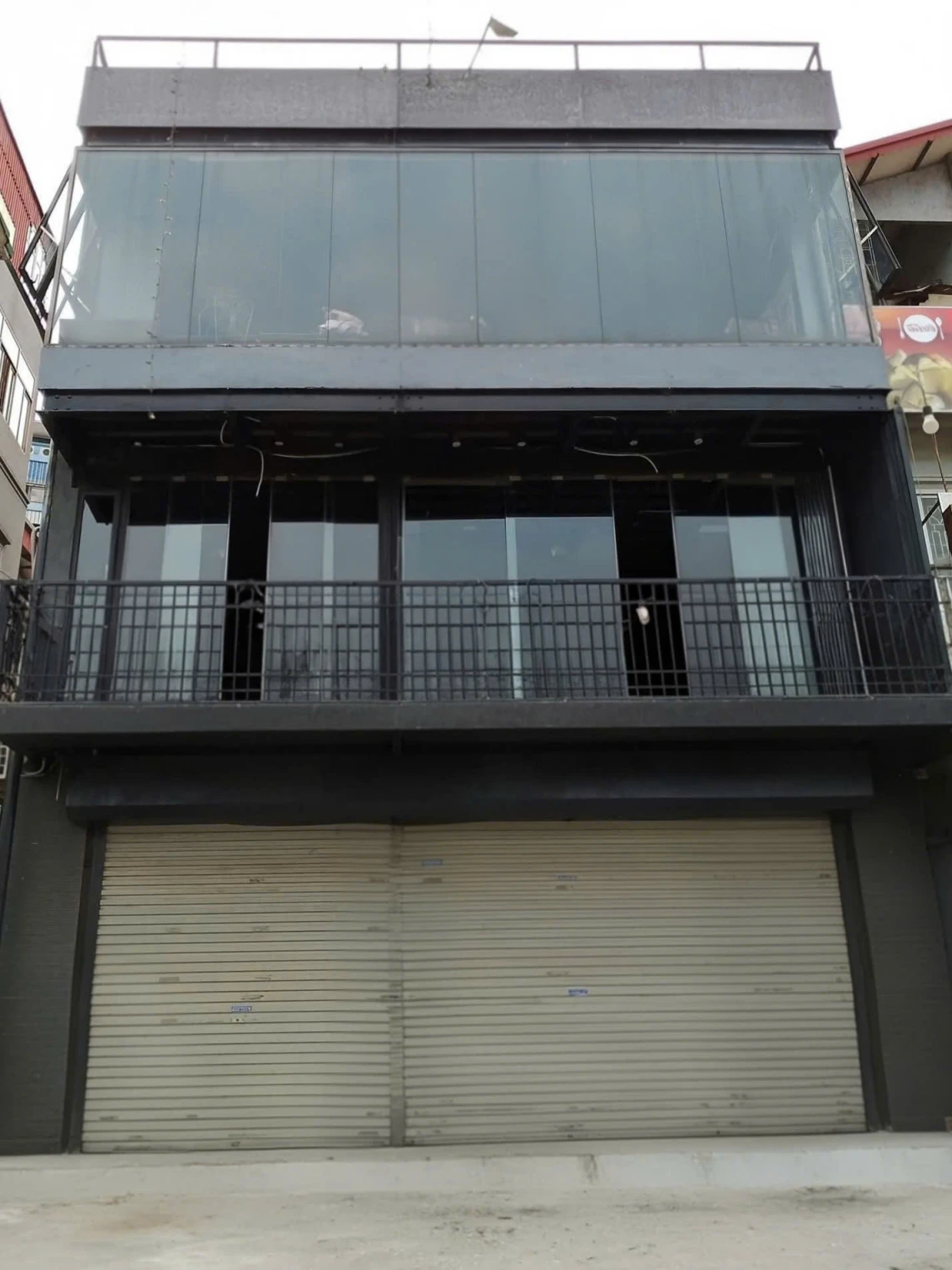 Cho thuê nhà, Nguyễn Khánh Toàn, Nguyễn Văn Huyên, 131m2x 3T -31 tr
