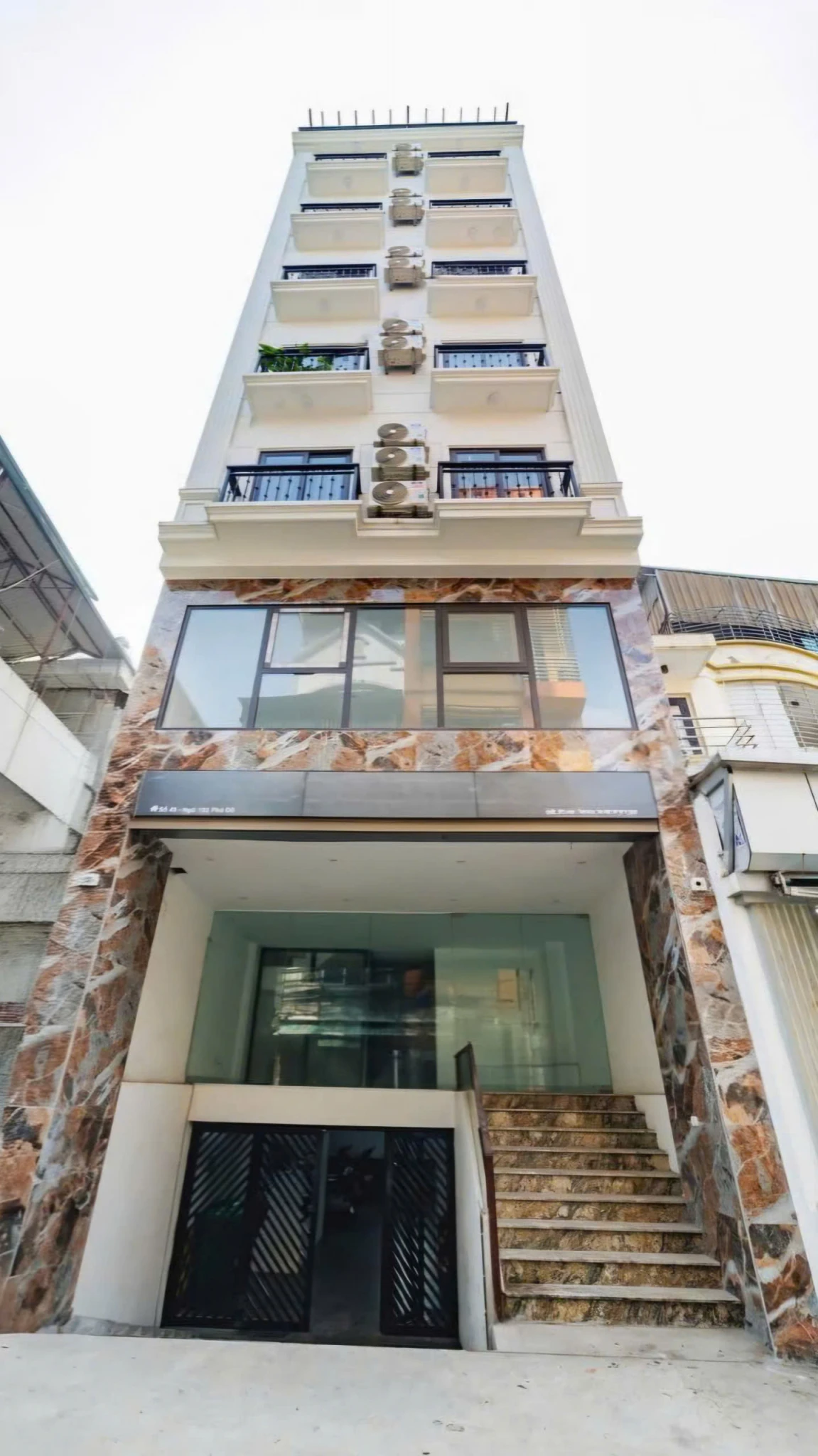 Cho thuê nhà, 113m2- 7T, Hoàng Cầu, La Thành, Đặng Tiến Đông -40 tr