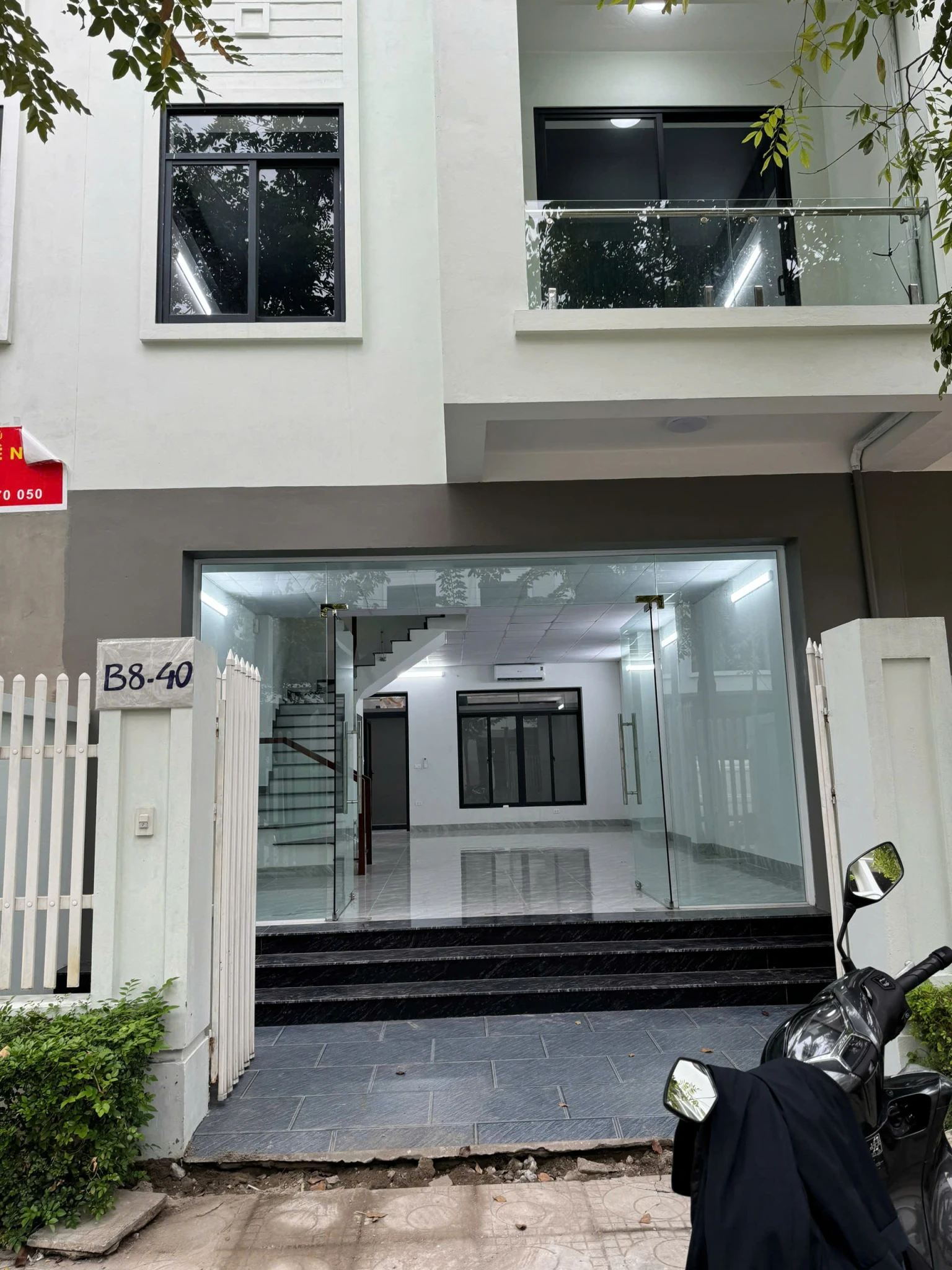 CHO THUÊ NHÀ LIỀN KỀ 4 TẦNG LÀM VĂN PHÒNG TẠI KHU B MỚI GLEXINCO – DƯƠNG NỘI, HÀ ĐÔNG  NHÀ MỚI, VỊ TRÍ ĐẸP, GIÁ CHỈ 22 TRIỆU/THÁNG