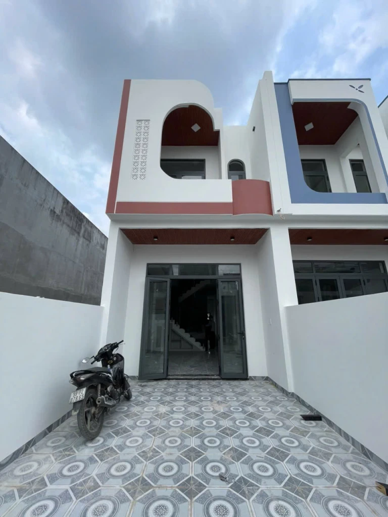 Bán nhà 1 trệt 1 lầu phường Tân Triều, gần đường Đồng Khởi, giá chỉ 2 Tỷ hơn