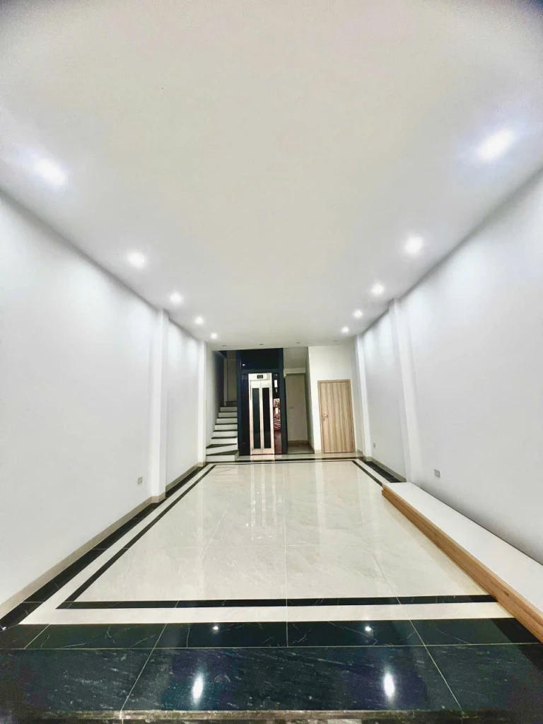 🔥 BÁN NHÀ ĐẸP ĐÀM QUANG TRUNG – 50M² x 5 TẦNG – THANG MÁY – FULL NỘI THẤT – NGÕ THÔNG  NHỈNH 12 TỶ 🔥