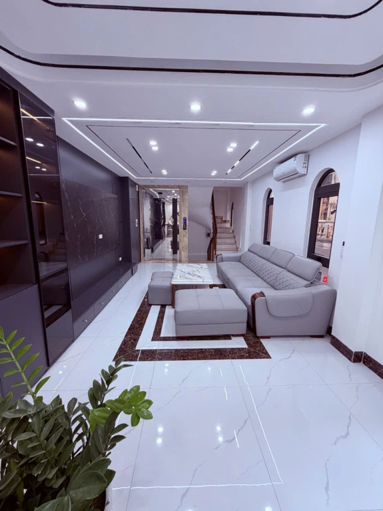 🚨🚨 NGỘP BANK – CHỦ GIẢM SỐC HƠN 1 TỶ?! 🚨🚨
🔥 NHÀ PHỐ SÀI ĐỒNG – LÔ GÓC – GARA – THANG MÁY – FULL NỘI THẤT 🔥
💥 NHỈNH 11 TỶ – CỰC HIẾM TRONG TẦM GIÁ! 💥
