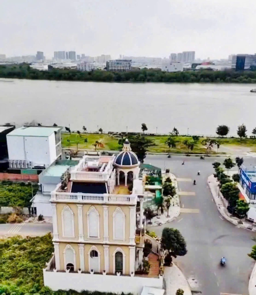 Góc 2 mặt tiền đường Nguyễn Thanh Sơn & đường 103. thạch mỹ lợi , quận 2 View trực diện sông Sài Gòn .