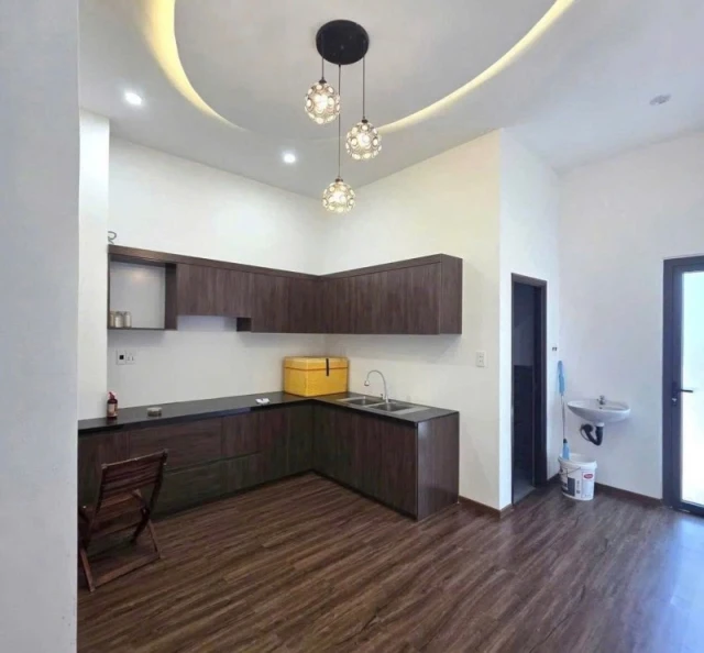 Nhà mặt tiền Trần Quý Cáp Hải Châu 129m2 ngang 8m giá 19 tỷ