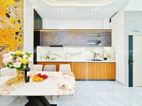 VINCOM PHAN VĂN TRỊ  CĂN GÓC 2MT THOÁNG SÁNG  NHÀ MỚI 4 TẦNG  CHỈ 8,X ĐỒNG!