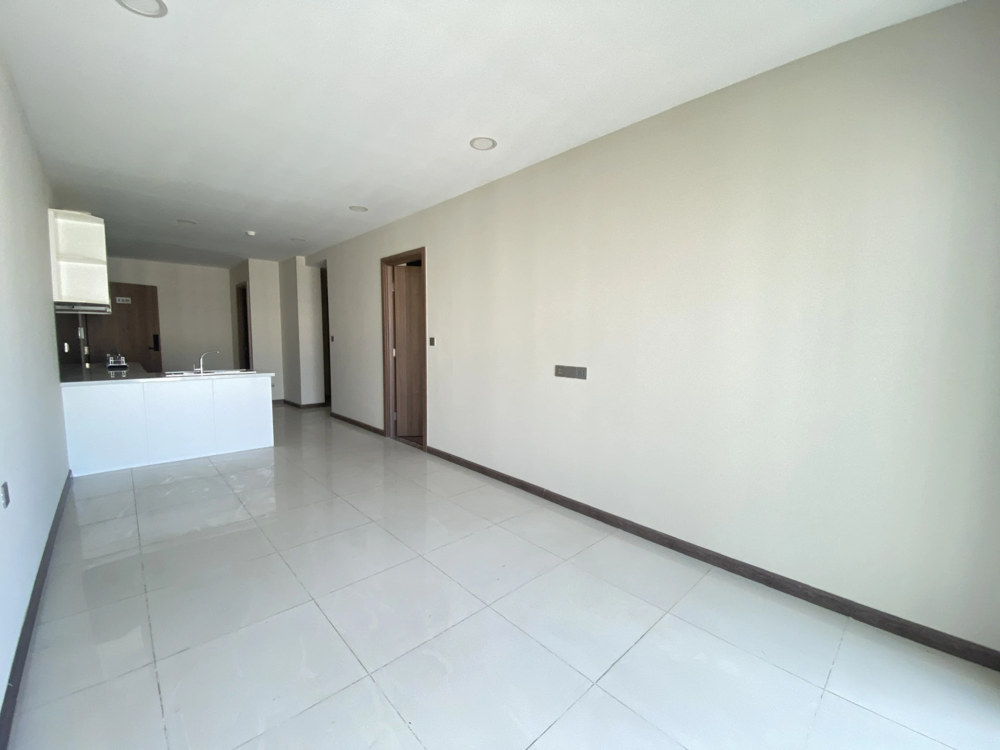 Căn 2PN full nội thất giá tốt tại De Capella Quận 2