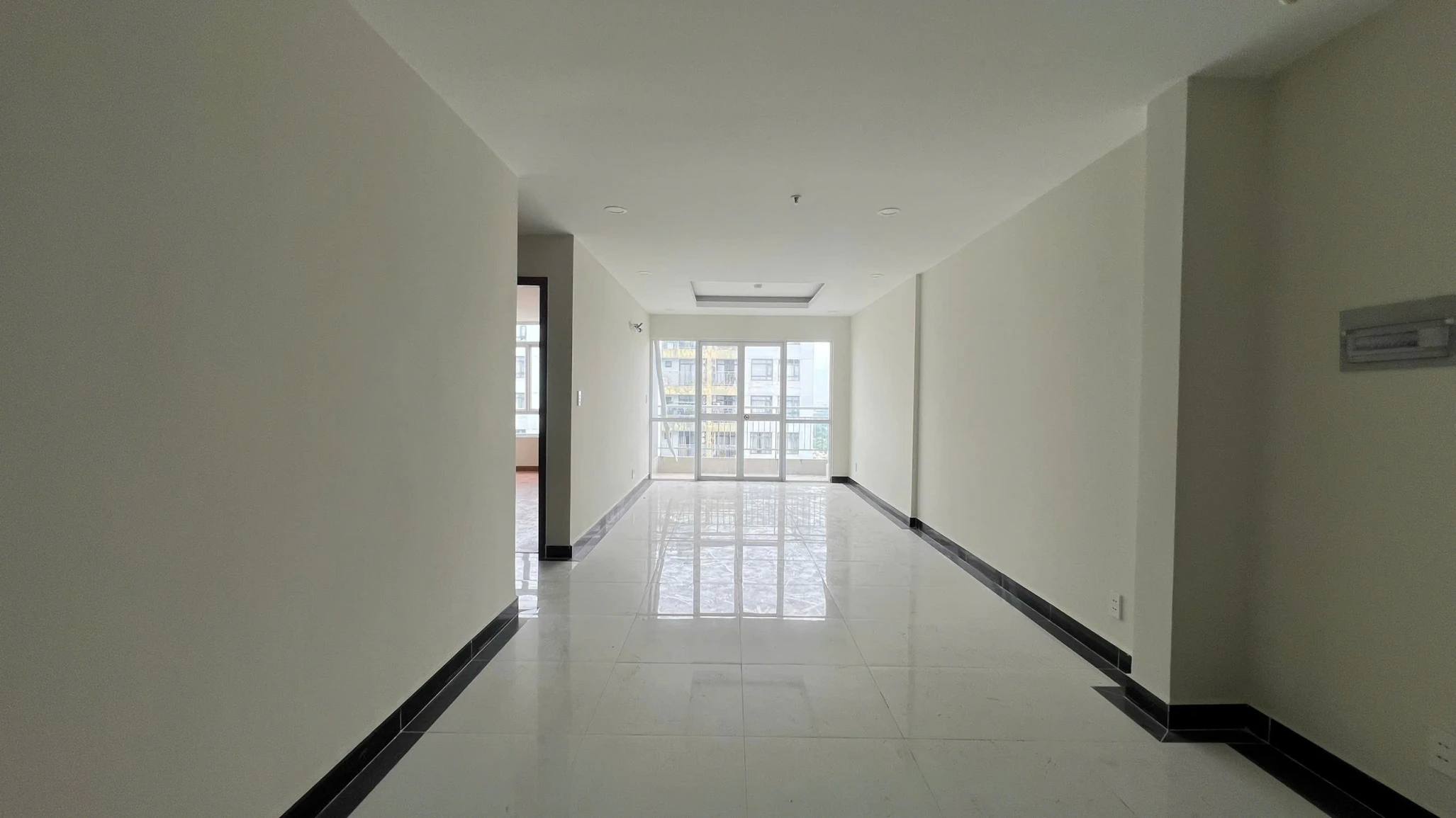 Sở Hữu Căn Hộ Mới 78M² Giai Việt Q8 - Sát Cạnh Tttm Central Premium - Giá Chỉ 5.15 Tỷ!