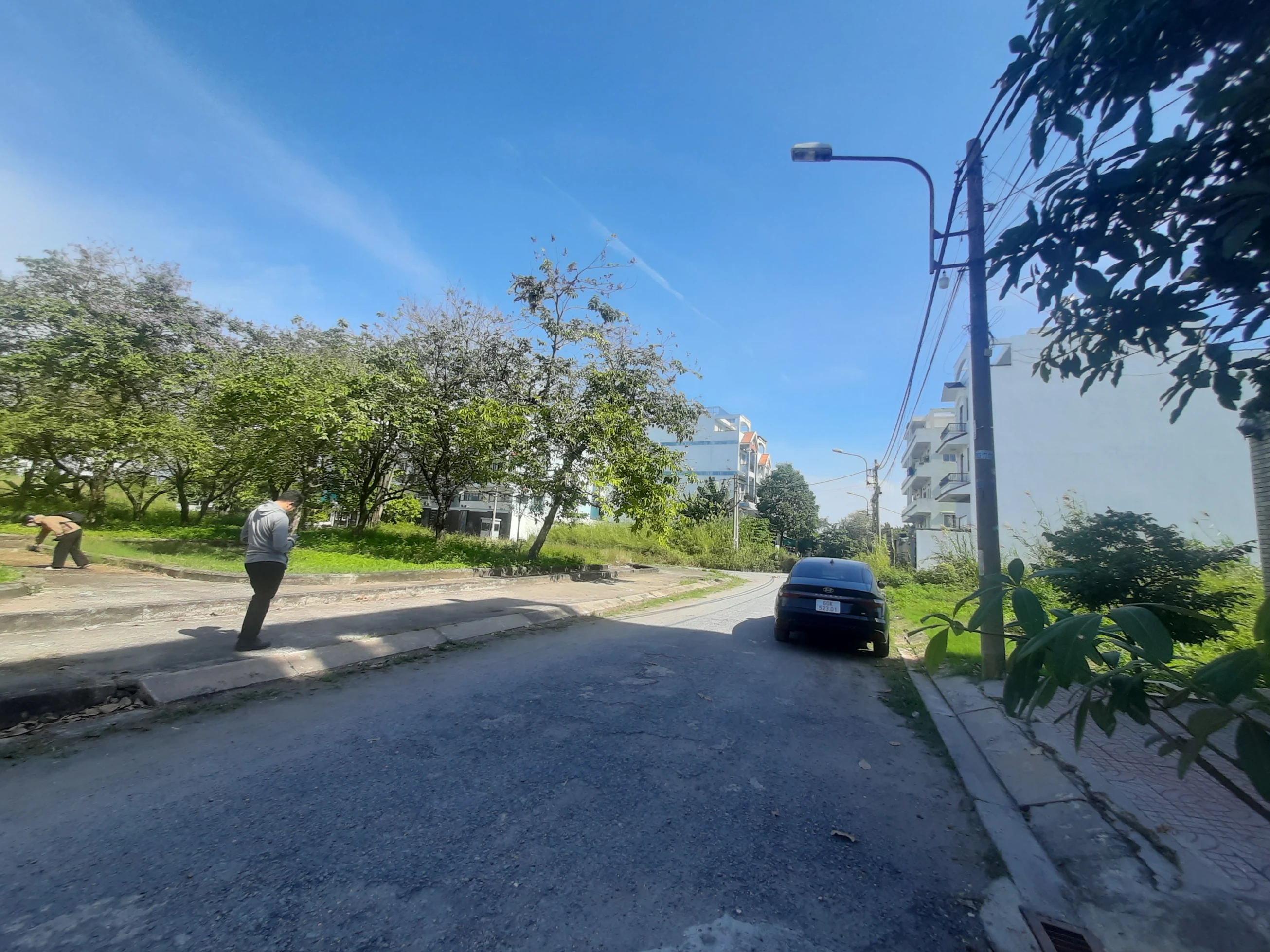 Bán Nhà Mặt Phố 200M² Mặt Tiền Rộng 20M Kdc 13E Bình Hưng - Lý Tưởng Làm Văn Phòng