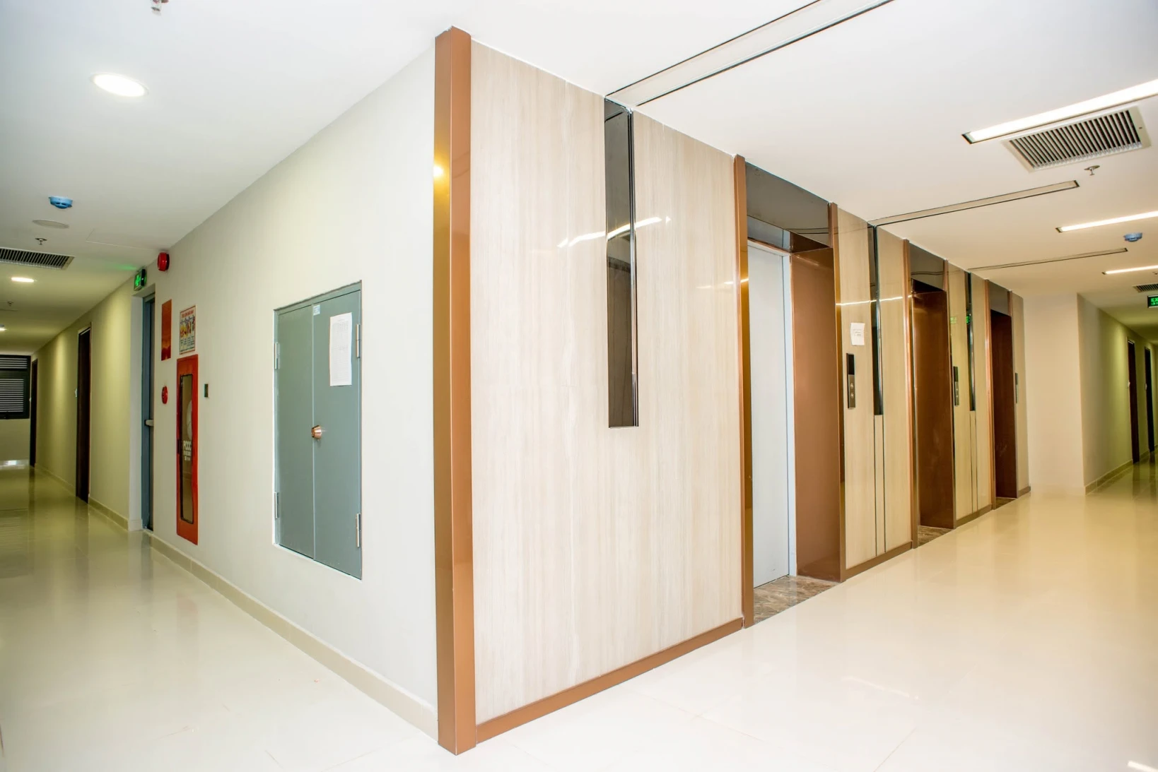 Sở Hữu Căn Hộ Cao Cấp Tại TP.HCM - De Capella (Quận 2 cũ) Giá Chỉ Từ 120 Triệu/m² - Vị Trí Đắc Địa , Thanh Toán Nhận Nhà Ngay, Số Lượng Giới Hạn!