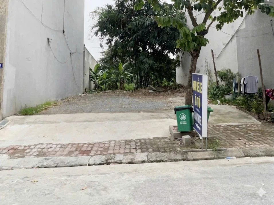 ngộp thở ngân hàng, chủ bán gấp mảnh đất đẹp, kinh doanh đắc địa