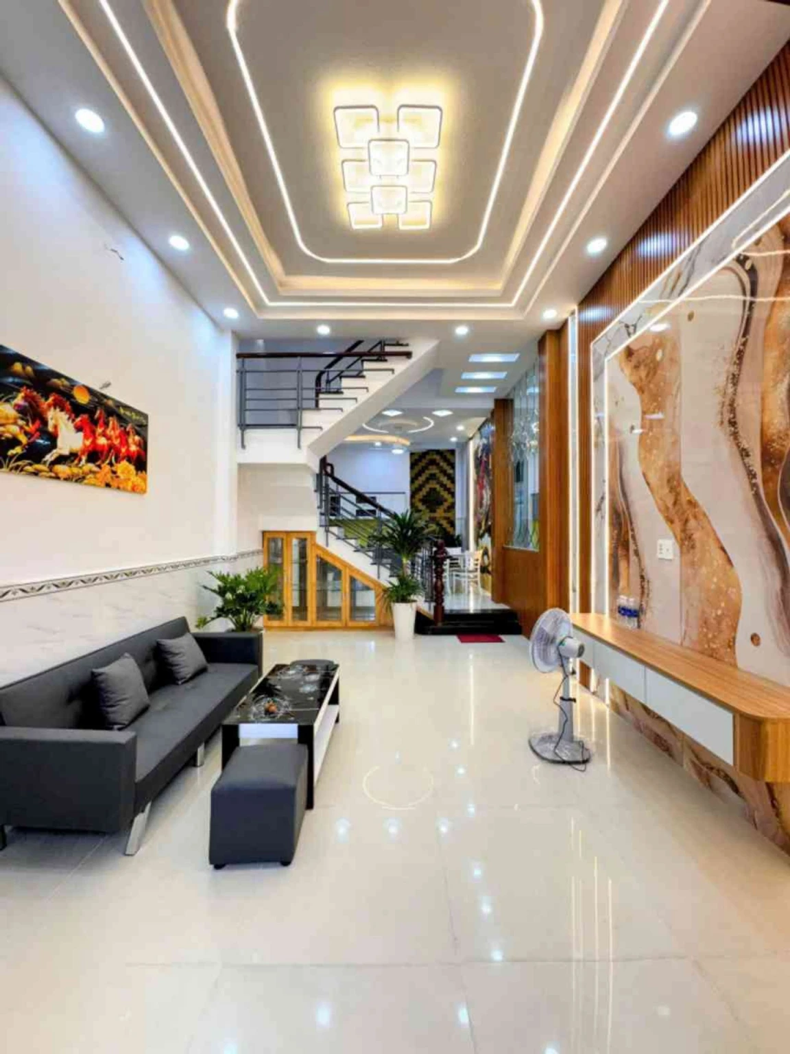 NHÀ 3 TẦNG KIÊN CỐ MỚI ĐẸP - 56M2 - 4*14M - SỔ ĐẸP VUÔNG VỨC HOÀN CÔNG ĐỦ - SÁT MẶT TIỀN - HẺM AN NINH - CHỈ HƠN 5 Tỉ XÍU