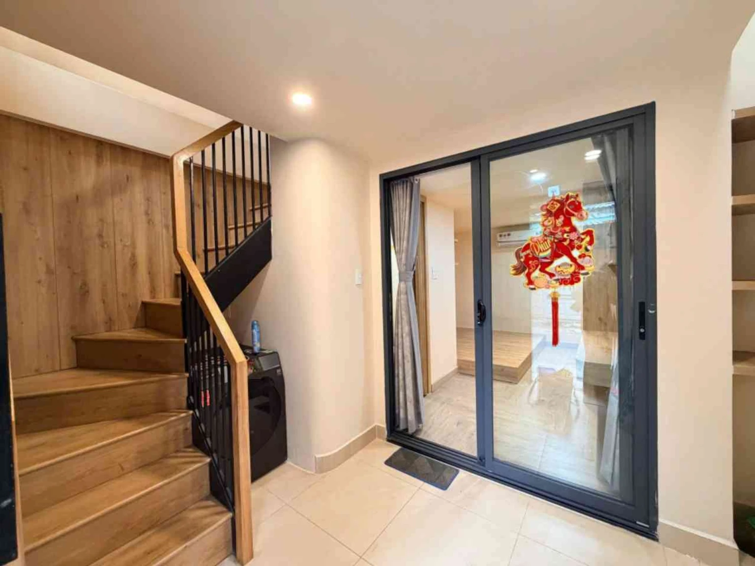 Nhà mặt tiền khu dân cư đông, phù hợp kinh doanh hoặc cho thuê.
Nhà MTKD FULL NT 25M2 X 2 TẦNG TRẦN THÁNH TÔNG PHẠM VĂN BẠCH TRẦN THỊ TRỌNG NHỈNH 5 ĐỒNG.