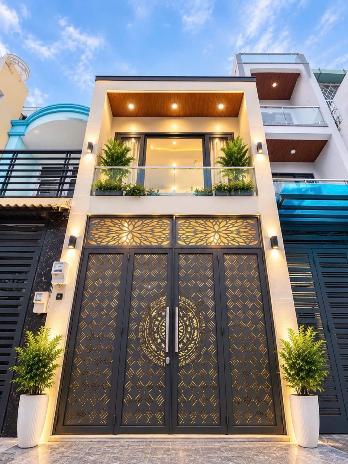 HXH KHU SÂN BAY 3PN(1PN DƯỚI ĐẤT), SÁT MẶT TIỀN, GẦN 50M2(3.6 x13M) 2 TẦNG, SỔ VUÔNG HOÀN CÔNG ĐỦ, TẶNG FULL NỘI THẤT, CHỈ 6.XTỉ TL.