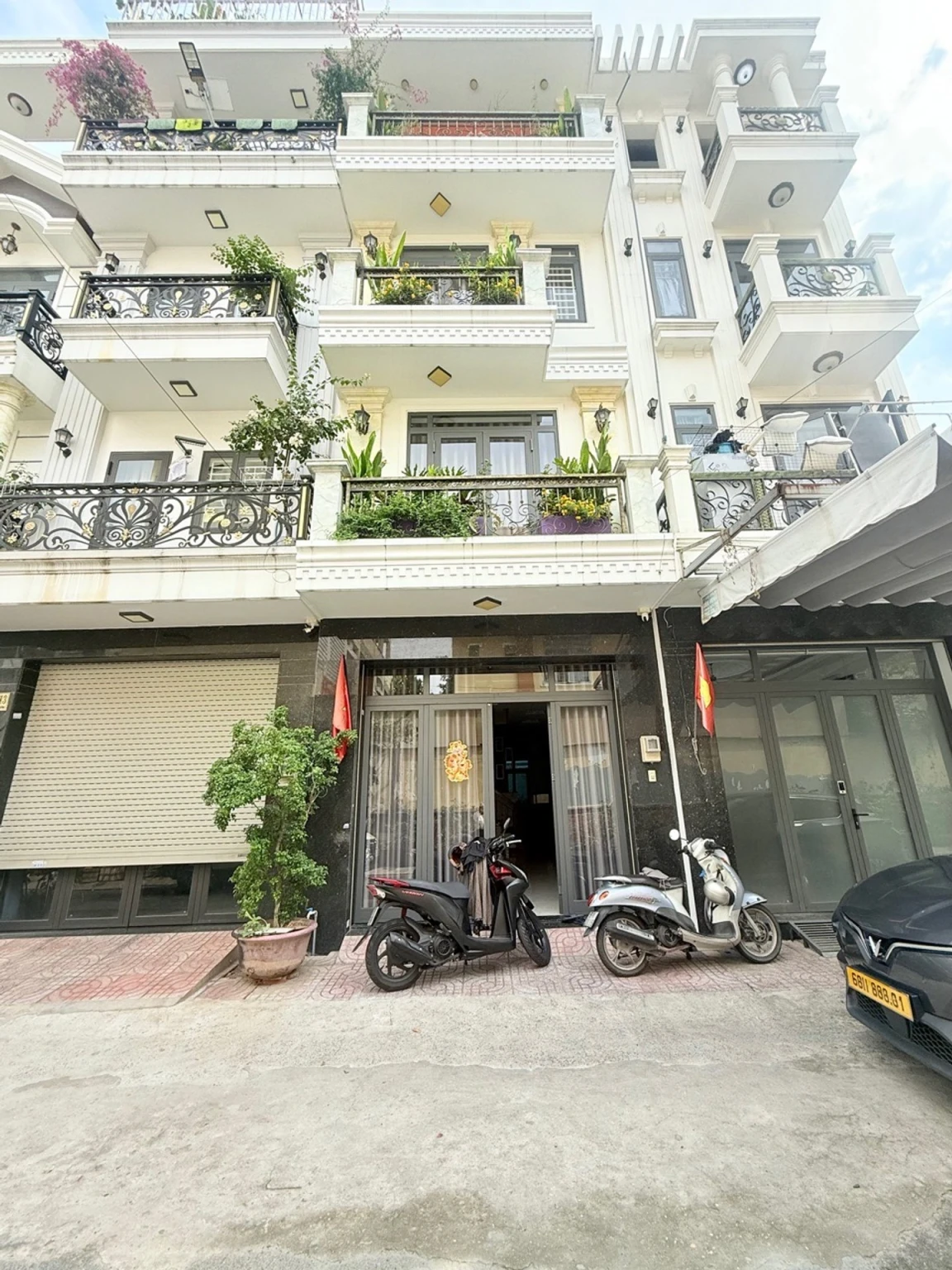 TẶNG NỘI THẤT MỚI - PHÂN LÔ Ô TÔ KINH DOANH VĂN PHÒNG - SPA ĐỈNH - Ở ĐẲNG CẤP - VIP TÂY THẠNH - SÁT NGAY NGUYỄN HỮU TIỄN. CHỈ NHỈNH 9X
