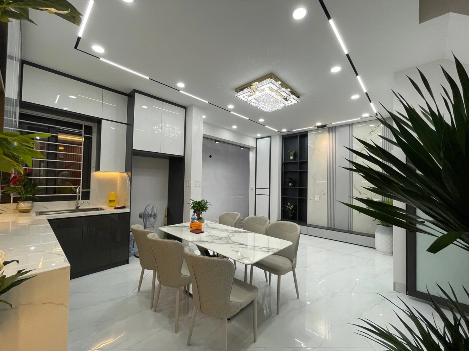 🏠 NHÀ MỚI – 5 TẦNG THANG MÁY – TAM TRINH – 40m²