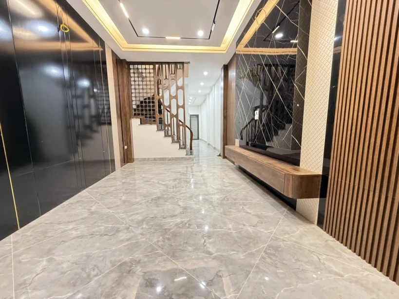 🔥 Nhà đẹp Hoàng Mai – Hai Bà Trưng – thang máy xịn