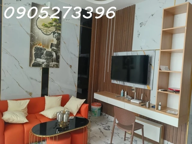 SÁT BÊN Q10, Q11 NHÀ MỚI ĐẸP 3 PHÒNG NGỦ, Ở NGAY, HẺM XE HƠI CÁCH NHÀ 10M, SỔ ĐẸP NỞ HẬU HOÀN CÔNG ĐẦY ĐỦ
