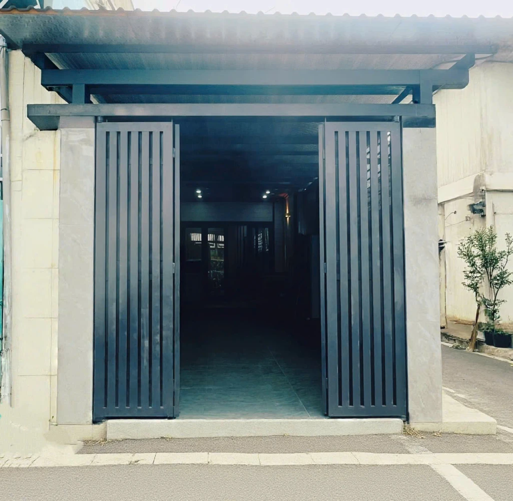 Nhà phố đẹp , Lô góc 2 mặt tiền – Tam Bình - 76m2 – Nhỉnh 3 tỷ - Đường ôtô tránh- Ôtô ngủ trong nhà