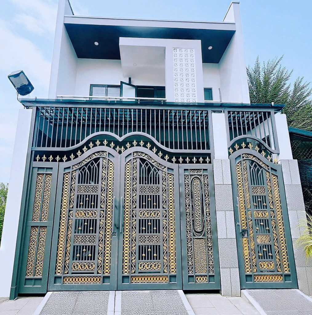 Nhà Xinh Tam Bình - 102m2, Ngang 4,6M - 3 Tầng – Nhỉnh 7 tỷ - Đường ôtô tránh - Ôtô ngủ trong nhà