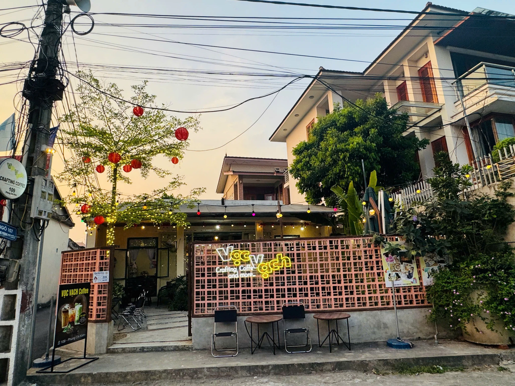SANG NHƯỢNG QUÁN - VỌC VẠCH CÀ PHÊ -  ĐANG HOẠT ĐỘNG  TẠI VINH, NGHỆ AN