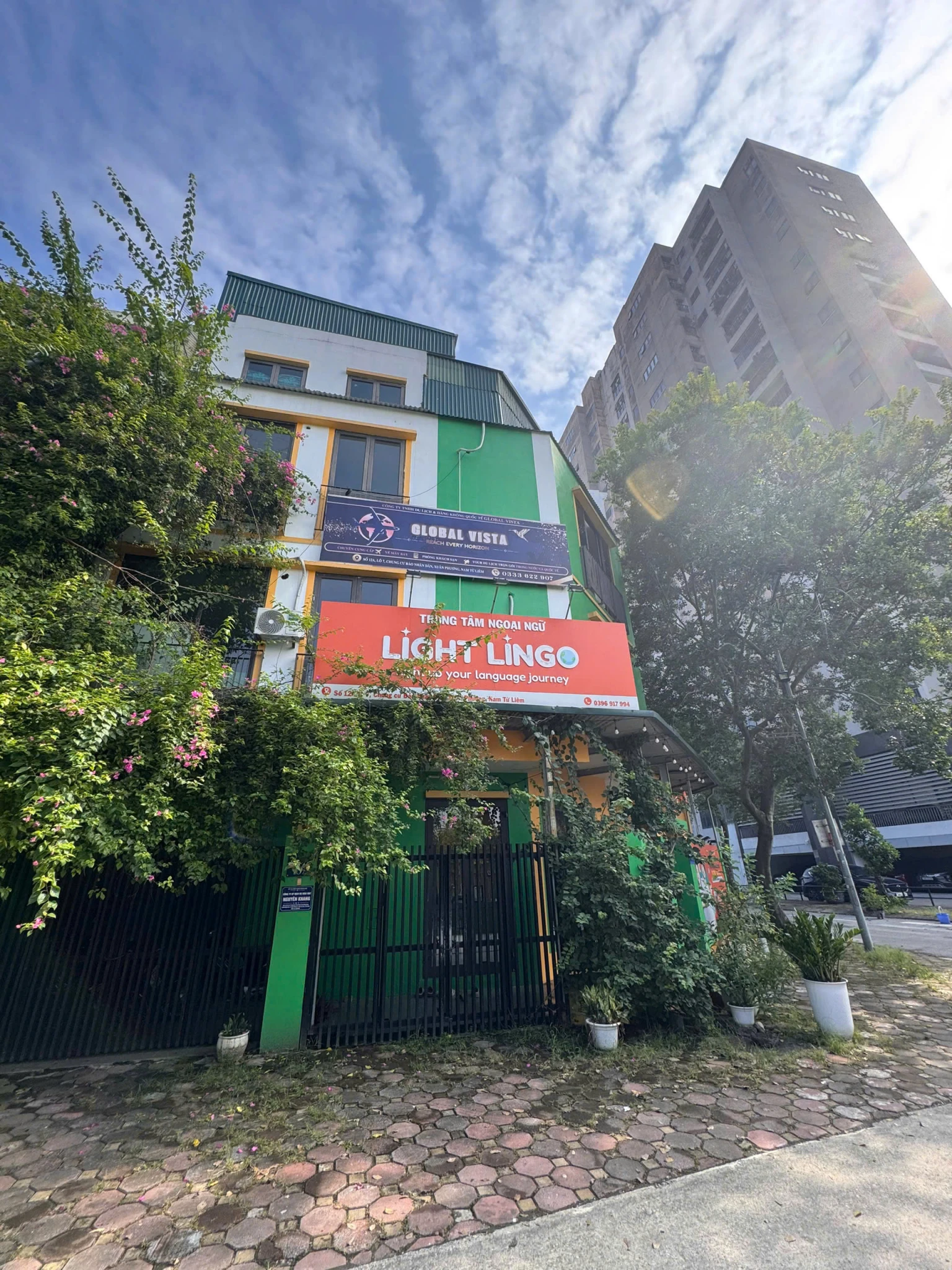SHARE VĂN PHÒNG TẦNG 1 VÀ  2 – 35M² TẠI XUÂN PHƯƠNG, HÀ NỘI