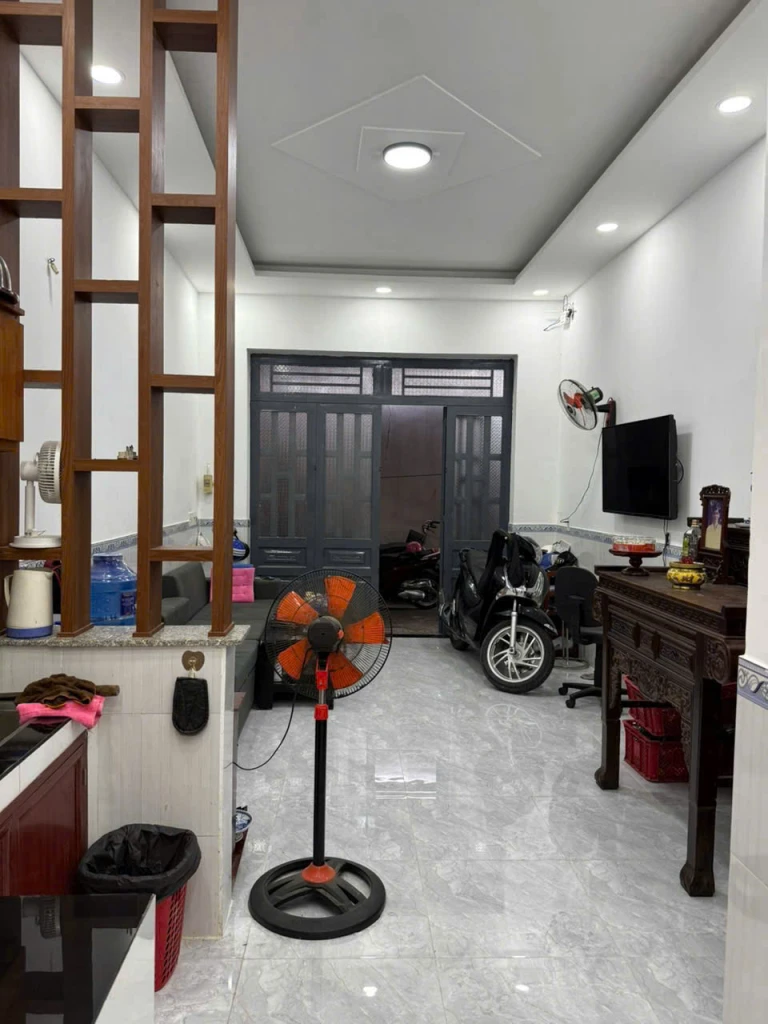 Kẹt Tiền Bán Gấp nhà xã Xuân Thới Đông, huyện Hóc Môn, thành phố Hồ Chí Minh
