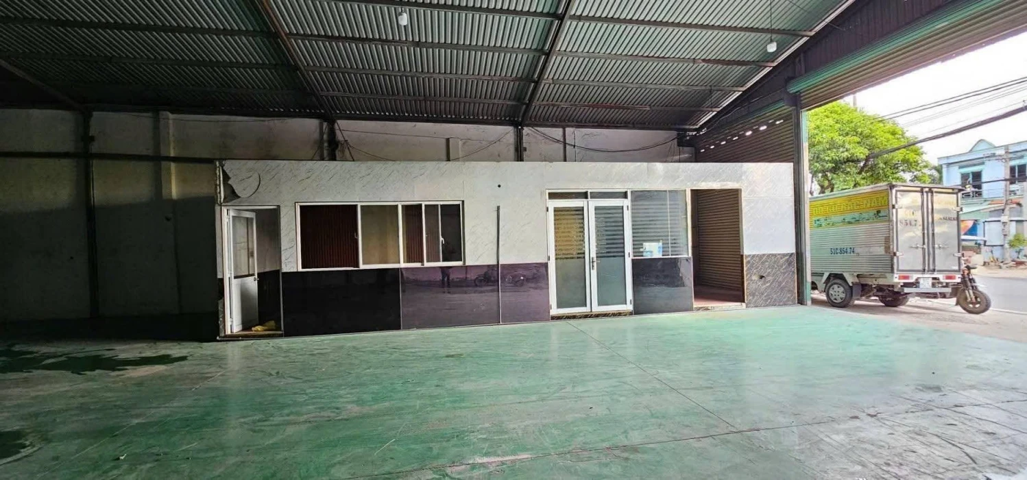 CHO THUÊ XƯỞNG MẶT TIỀN LÊ VĂN KHƯƠNG 1200M2 – QUẬN 12