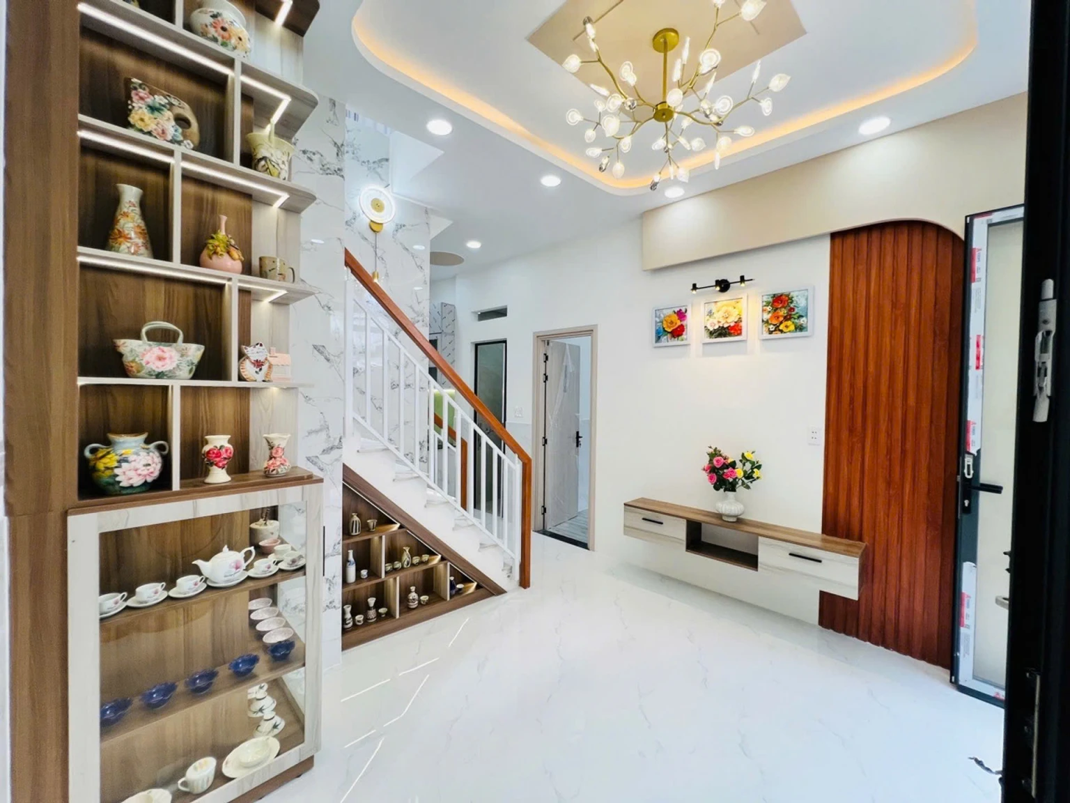 🏡Nhà 2 Mặt Thoáng Bình Đông - 6x6,5 - 3PN (1PN trệt) - Full Nội Thất - SHR - Chỉ Hơn 4 Tỷ TL