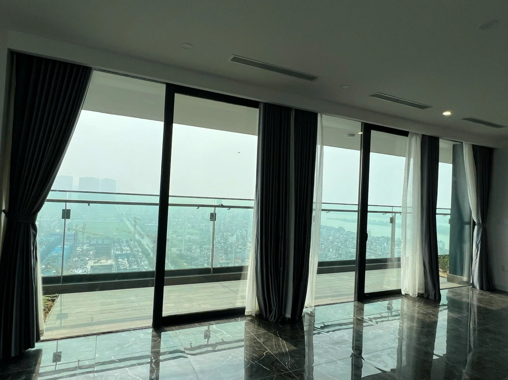 HIẾM! DUY NHẤT 1 CĂN HỘ 6PN SUNSHINE GOLDEN RIVER – VIEW TRỰC DIỆN ĐẠI LỘ CẢNH QUAN SÔNG HỒNG