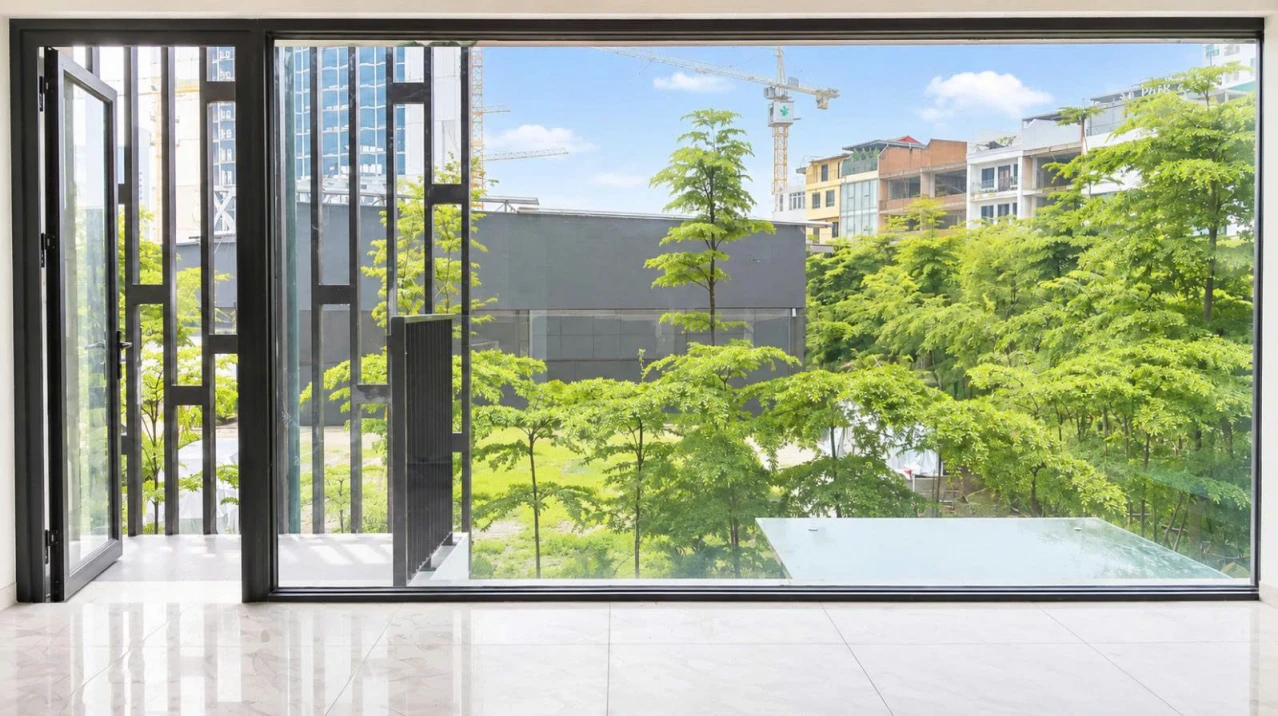 MẶT BẰNG THUÊ CIPUTRA 95M²  VĂN PHÒNG ĐỦ PCCC  12 TRIỆU/THÁNG