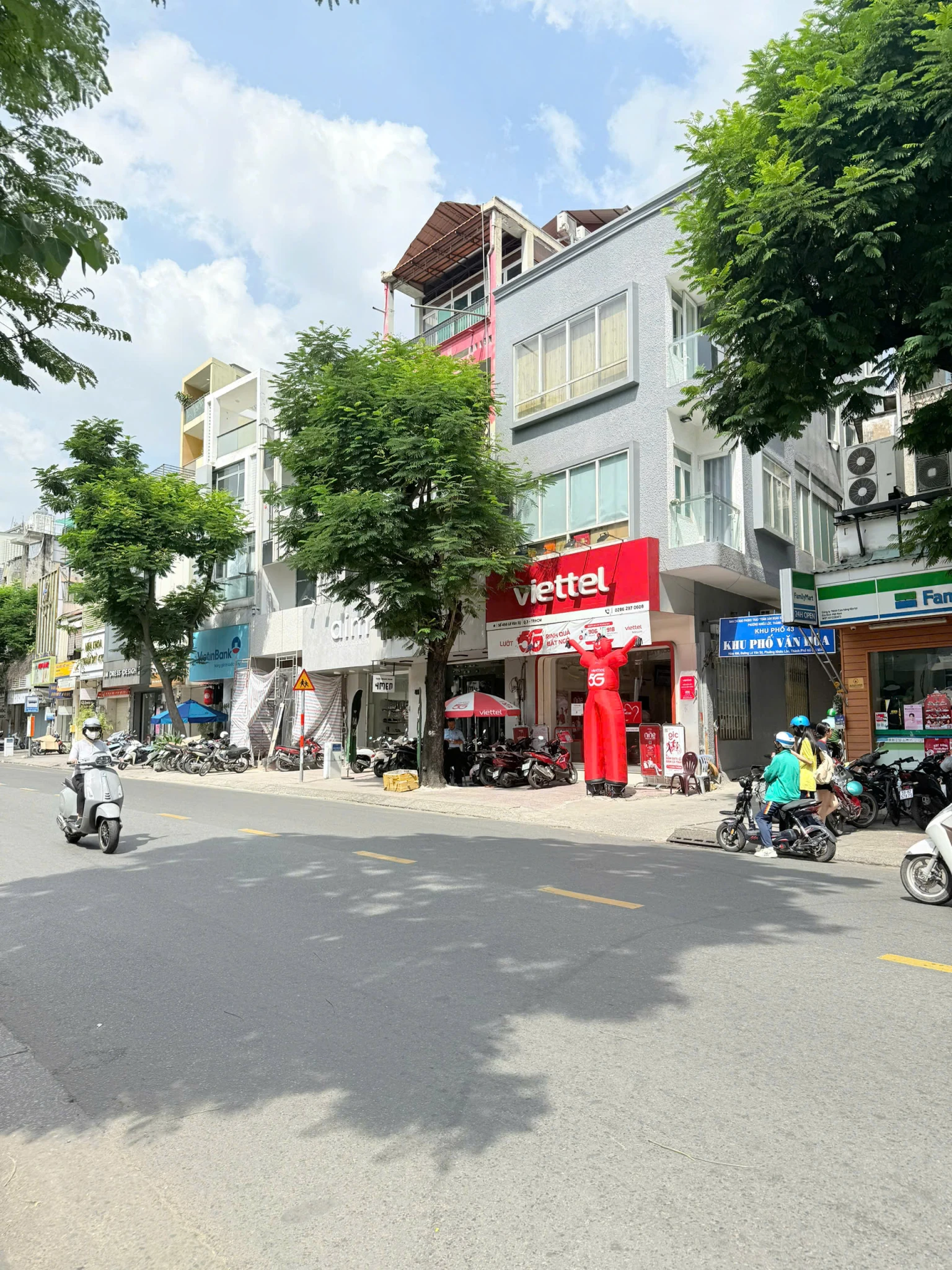 Mặt tiền Lê Văn Sỹ, Trung tâm quận 3, Khu kinh doanh sầm uất, Ngang 4m8 dài 23m5 - 39 tỷ TL