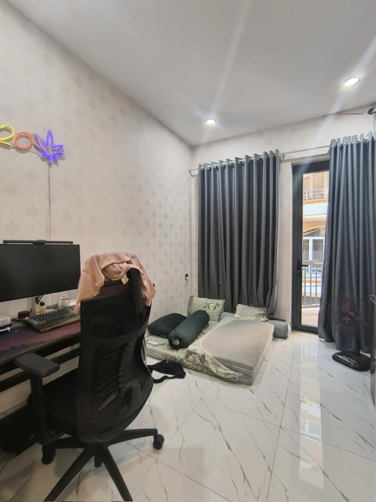 Bán nhà hẻm xe tải thông Lê Văn Sỹ - DTSD 40m2 - 4PN - 7 tỷ 999