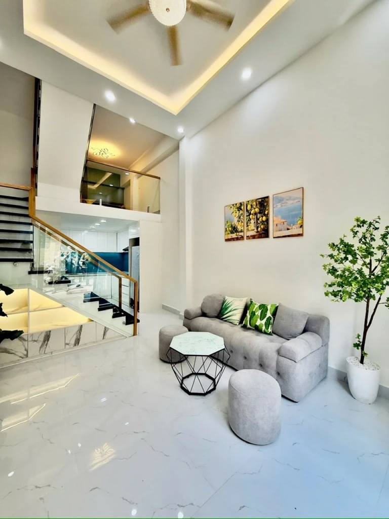 Nhỉnh 6 tỷ hẻm 4m, 3PN, 40m ra mặt tiền Nguyễn Trong Tuyển