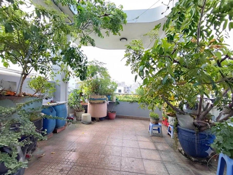 Bán nhà Phạm Văn Hai • 54m² • 1 trệt 3 lầu • 5 PN • Sân thượng • Di chuyển sân bay khoảng 5 ph - 11.x tỷ
