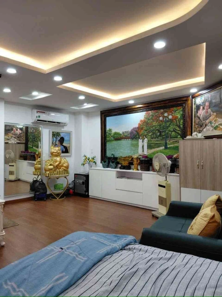 Bán Nhà đẹp đường Đông Hồ - Thông Lý Thường Kiệt và Lạc Long Quân - 40m2 - 6.4 Tỷ