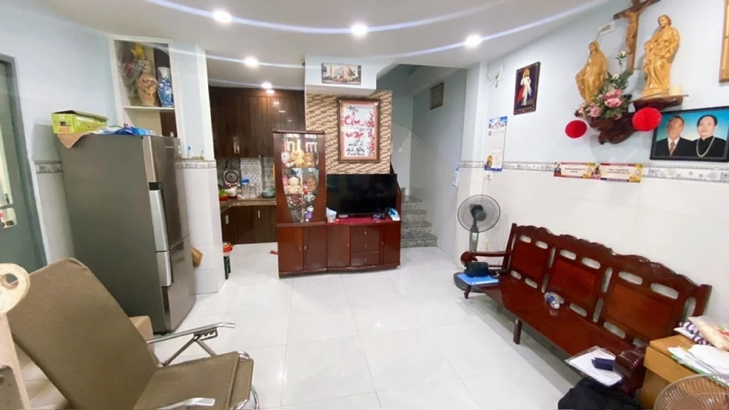 Bán nhà Phạm Văn Hai, P Tân Sơn Hòa, 56m2 lô góc – nhà 5 tầng, 6PN, 7WC – thiết kế 2 căn riêng biệt