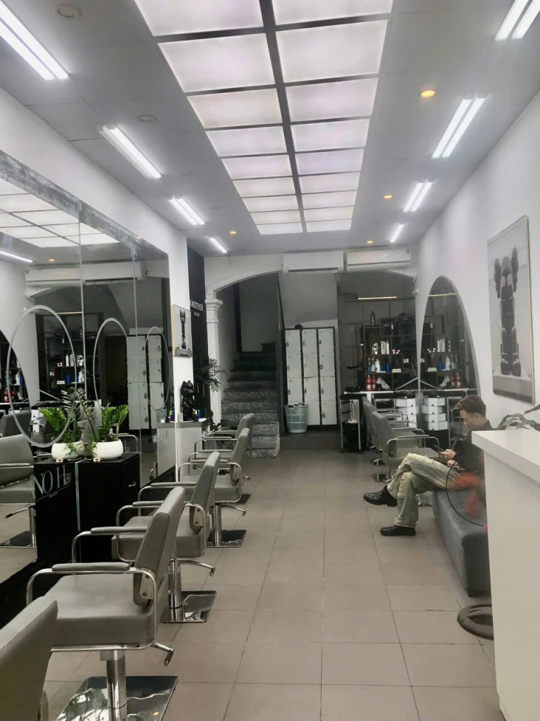 CHO THUÊ NHÀ 4,5 TẦNG MẶT PHỐ DƯƠNG QUẢNG HÀM , QUAN HOA, CẦU GIẤY, HÀ NỘI
