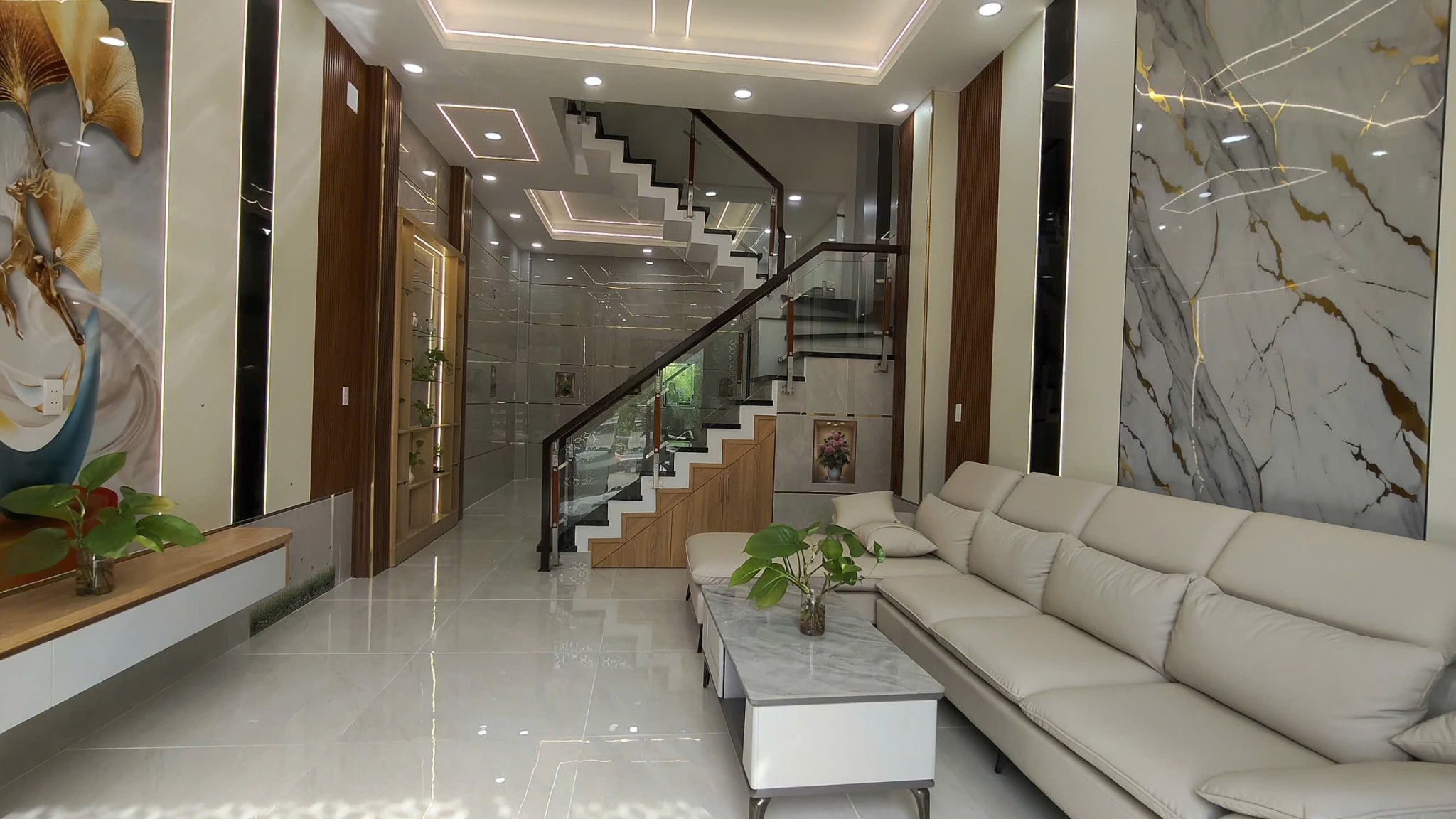 Nhà đẹp giá tốt sát đường Kênh 19 tháng 5, 52m2 full nội thất, ô tô đổ cửa chỉ 6đ nhỏ