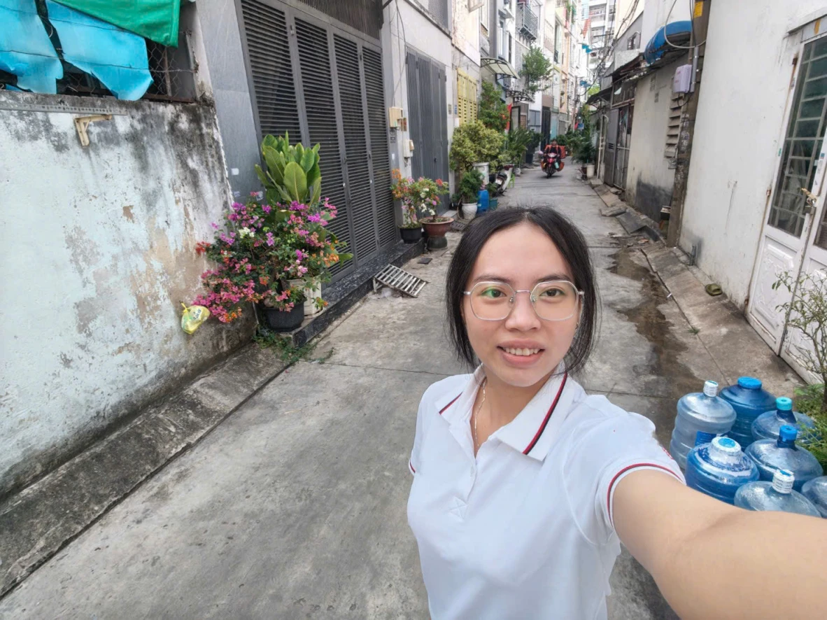 Ngay AEON TÂN PHÚ, Nhà đẹp 44m² Hẻm xe hơi thông chỉ nhỉnh nhẹ 5Đ