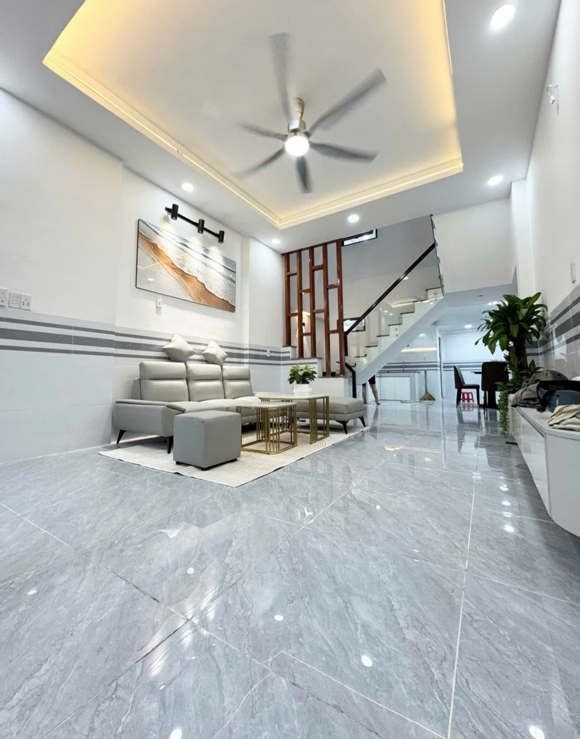 Xe hơi ngủ trong nhà ngay Aeon Tân Phú, nhà 51m2 full nội thất chỉ nhỉnh nhẹ 5Đ
