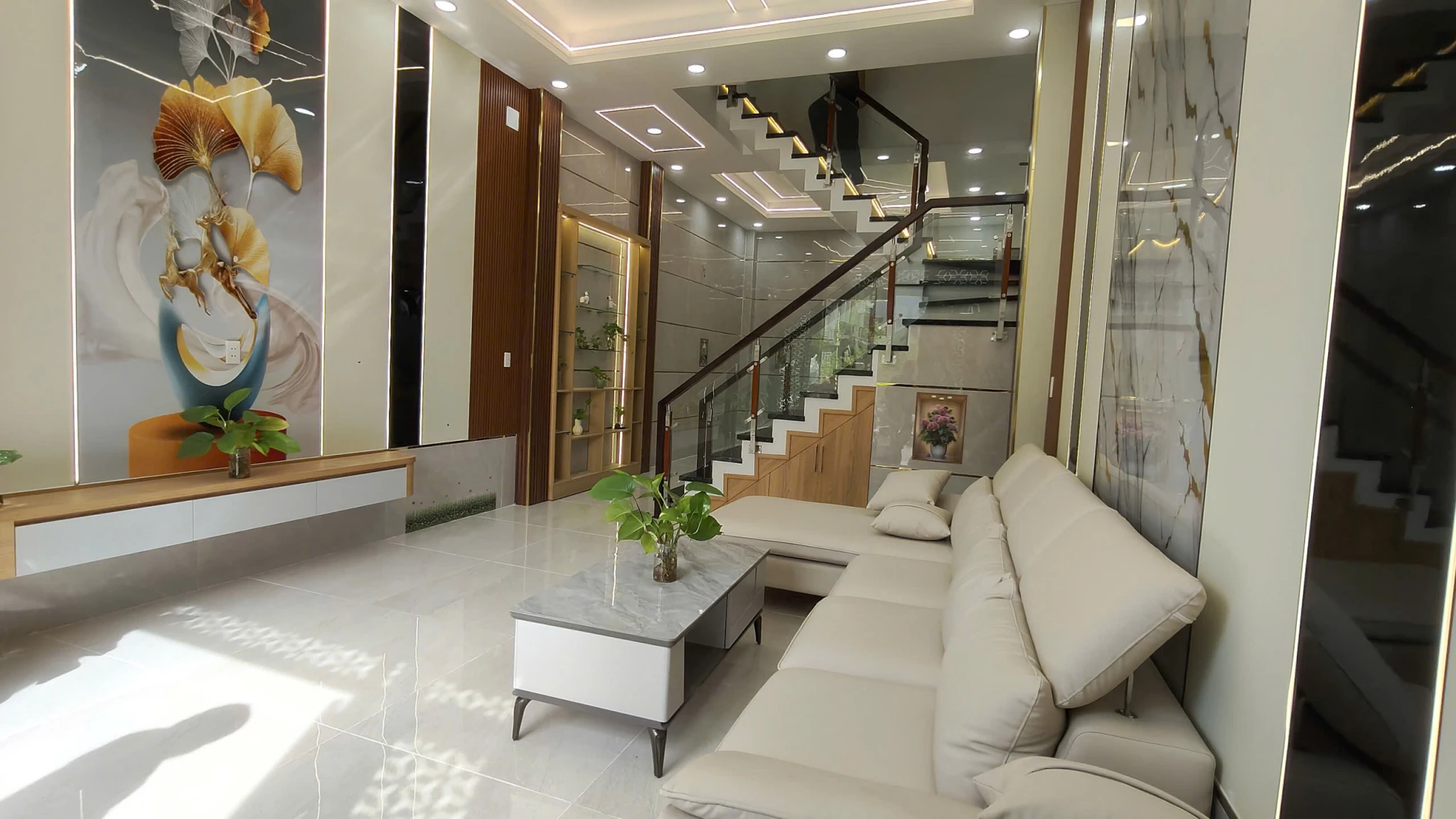 Ngay Kênh Tham Lương, nhà 54m2 full nội thất, ô tô đổ cửa chỉ 6Đ nhỏ