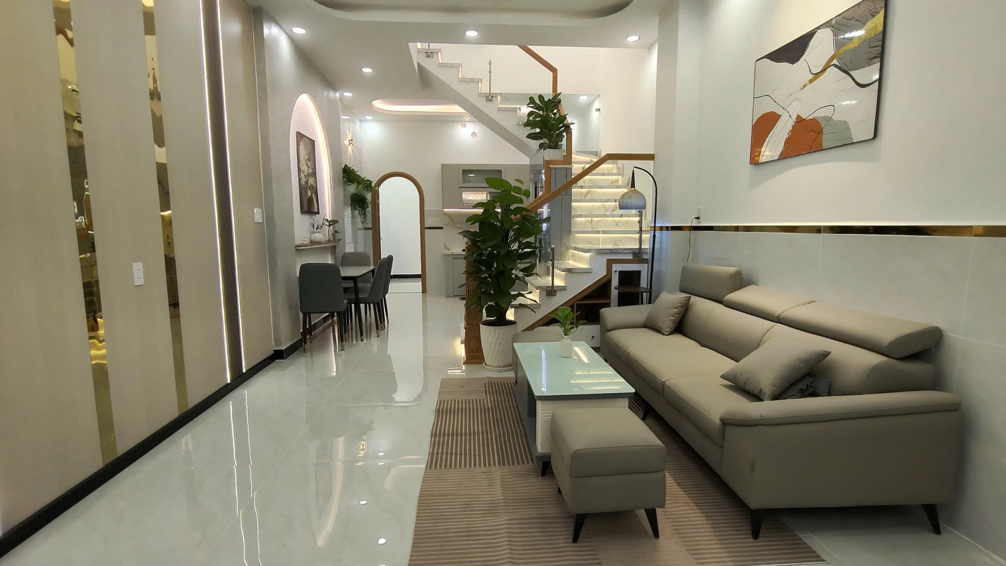 Nhà đẹp full nội thất ngay trục đường Mã Lò, hẻm xe hơi 50m2 chỉ 5đ nhỏ
