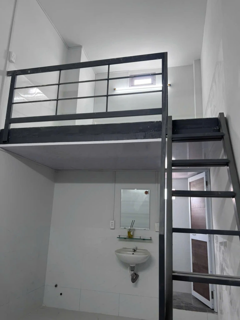 NHÀ MỚI XÂY MỚI XÂY  CẦN CHO THUÊ – GÒ VẤP , CÓ THANG MÁY ,CHÍNH CHỦ